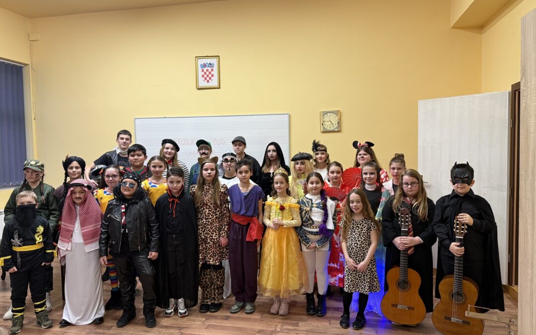 Čarobna produkcija pod maskama