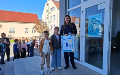 Posjet 1.a i 1.b policijskoj postaji